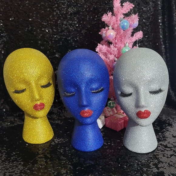 Mannequin Head - Picture 3 of 5